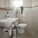 Luxury Private Complex