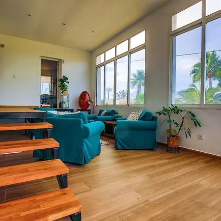 Luxury Private Complex