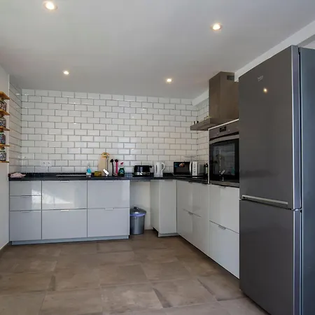 Luxury Private Complex * البير