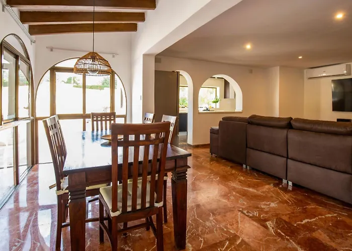 Luxury Private Complex Villa *